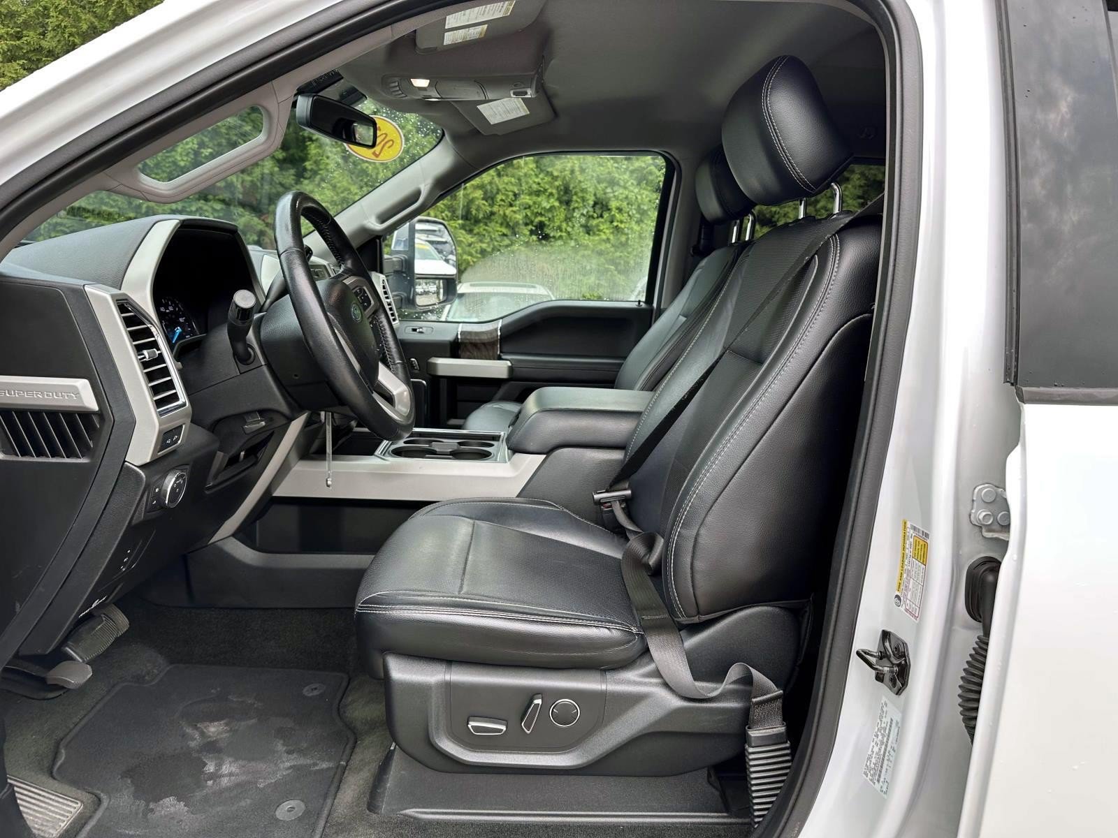 Used 2017 Ford F250 Lariat w/ Chrome Package AWD/4WD image 11