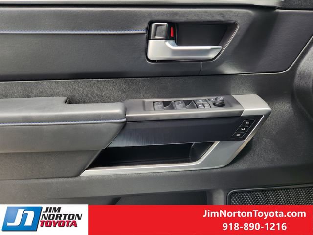 Used 2024 Toyota Sequoia Platinum AWD/4WD image 24