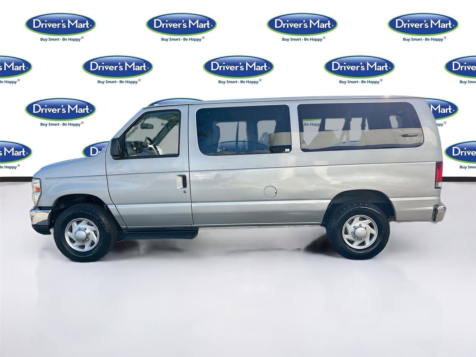 Used 2013 Ford E-350 and Econoline 350 XLT image 5