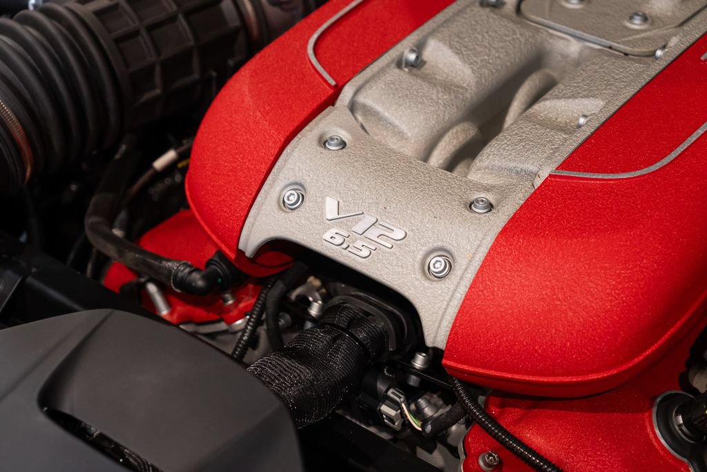 Certified 2022 Ferrari 812 GTS RWD image 18
