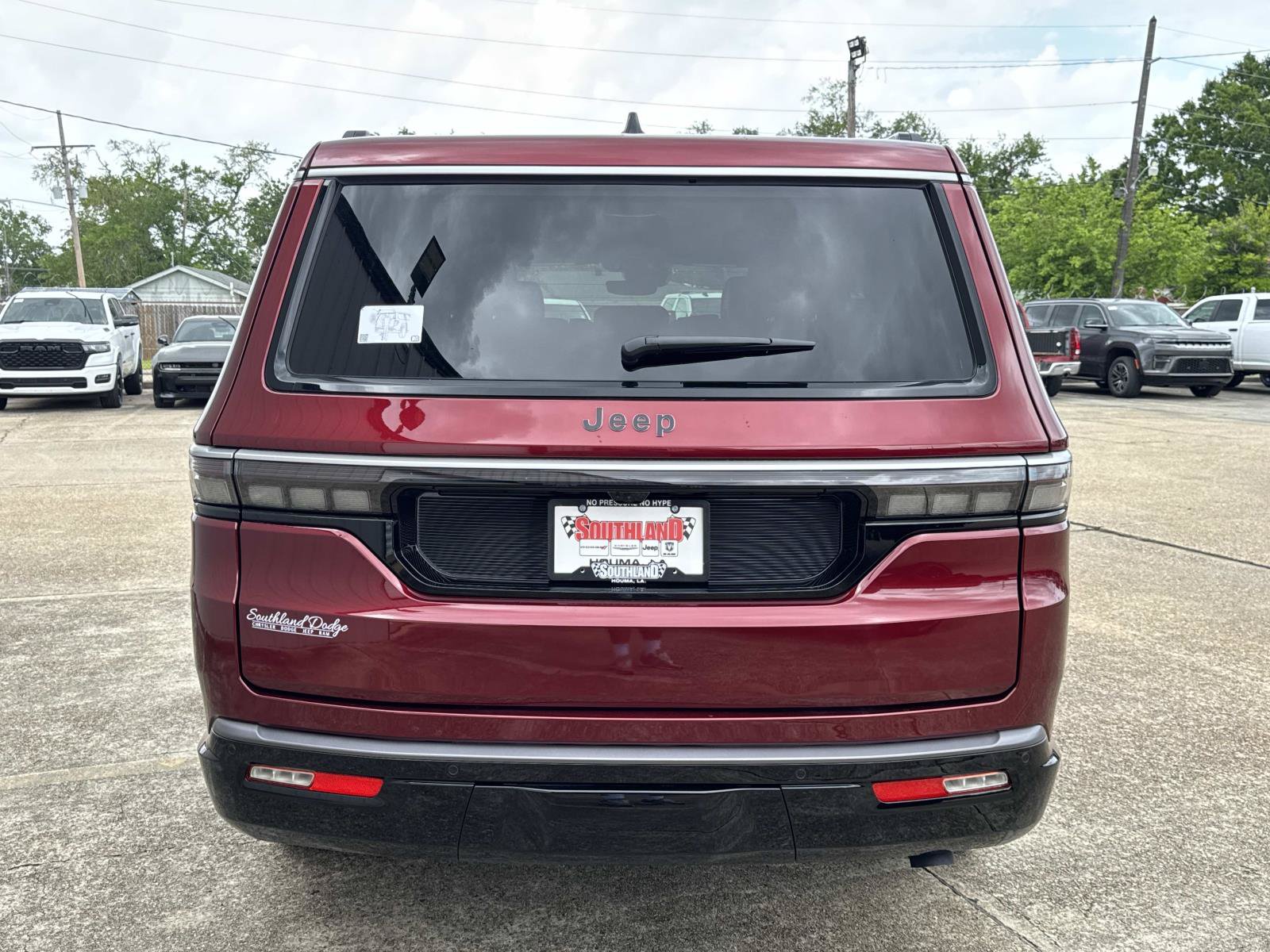 New 2026 Jeep Grand Wagoneer 2WD w/ Premium Group I image 5