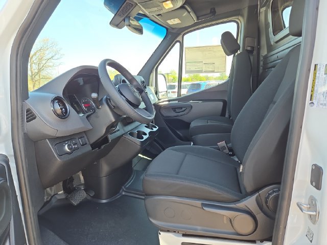 New 2026 Mercedes-Benz Sprinter 2500 image 22