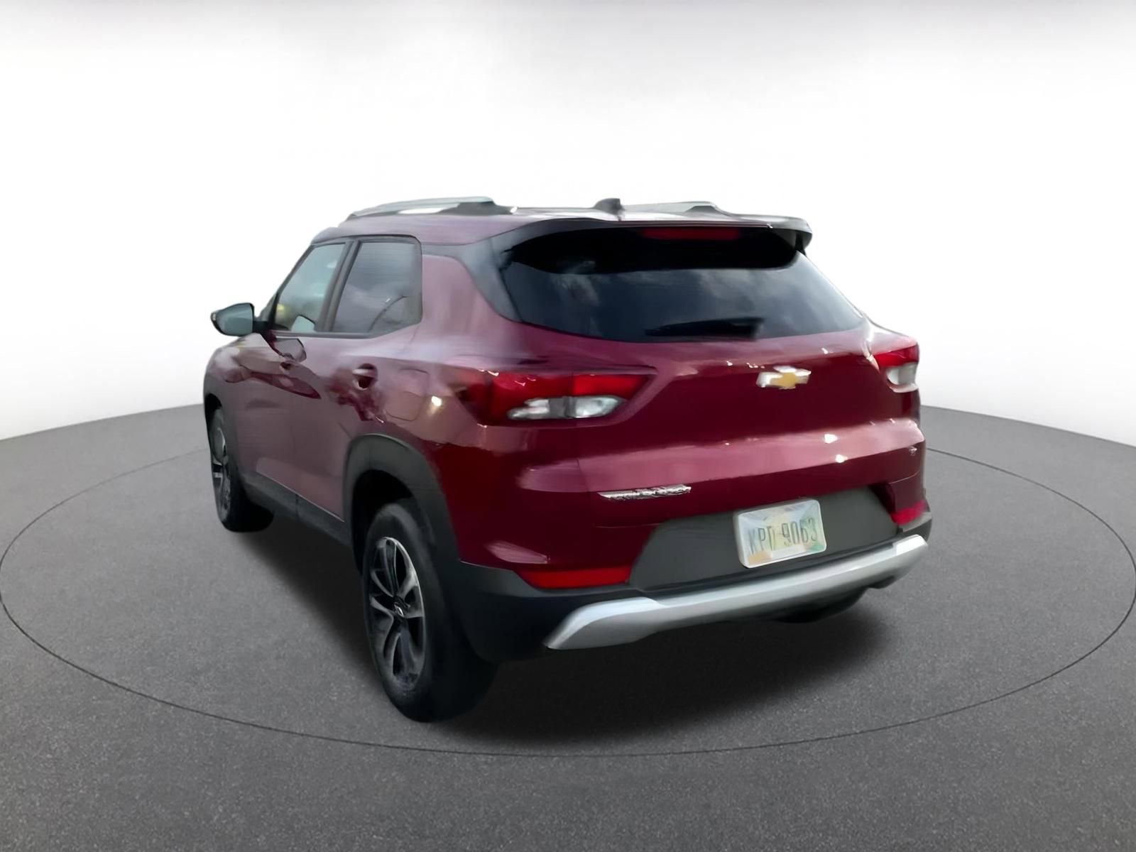 Used 2025 Chevrolet TrailBlazer LT image 11