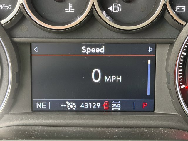 Used 2022 Chevrolet Silverado 1500 LT Trail Boss w/ Convenience Package II image 10