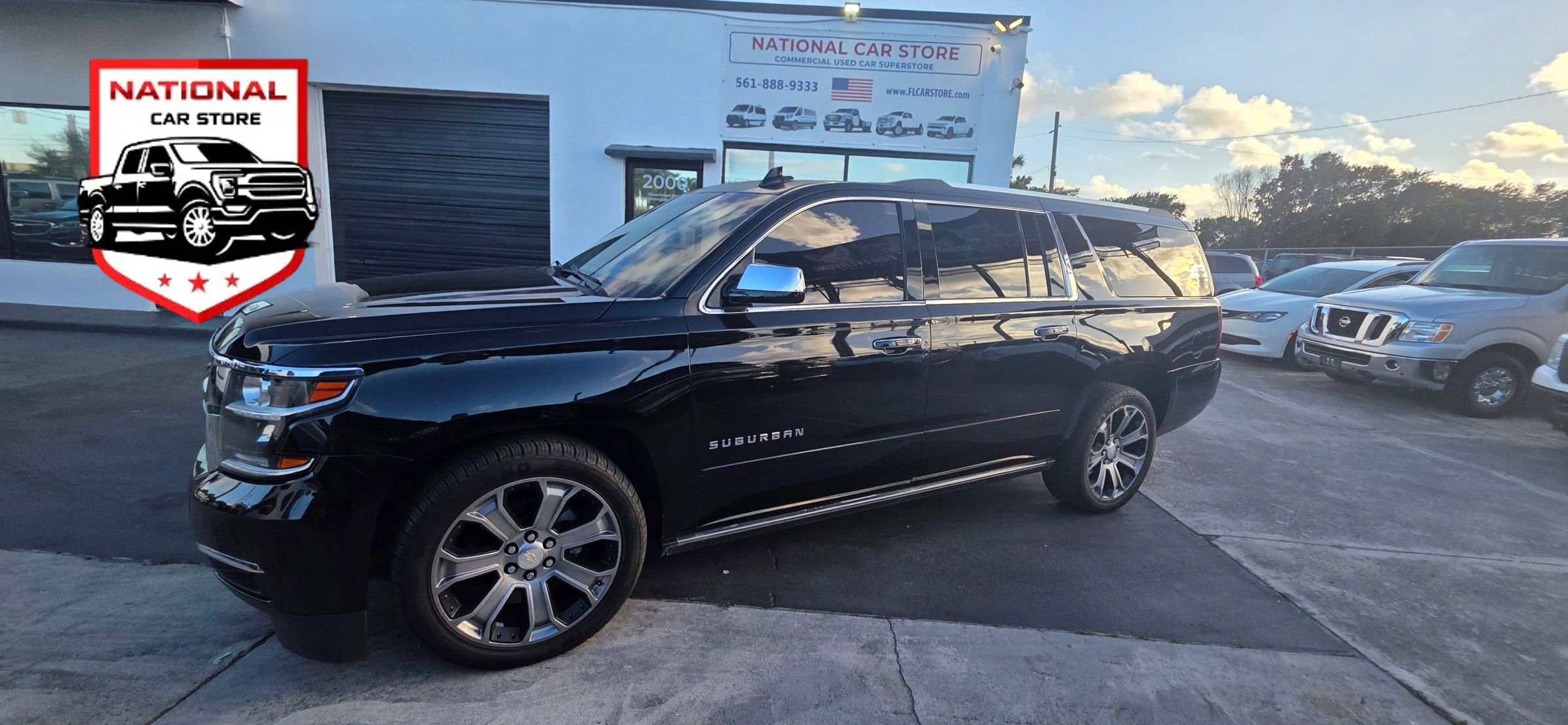 Used 2018 Chevrolet Suburban Premier AWD/4WD image 1