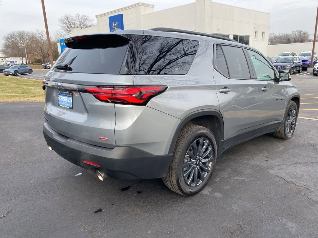 Used 2023 Chevrolet Traverse RS w/ LPO, Floor Liner Package image 4