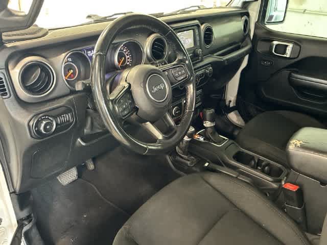Used 2020 Jeep Wrangler Sport AWD/4WD image 2