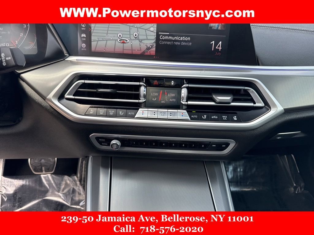 Used 2020 BMW X5 M50i w/ Premium Package image 42