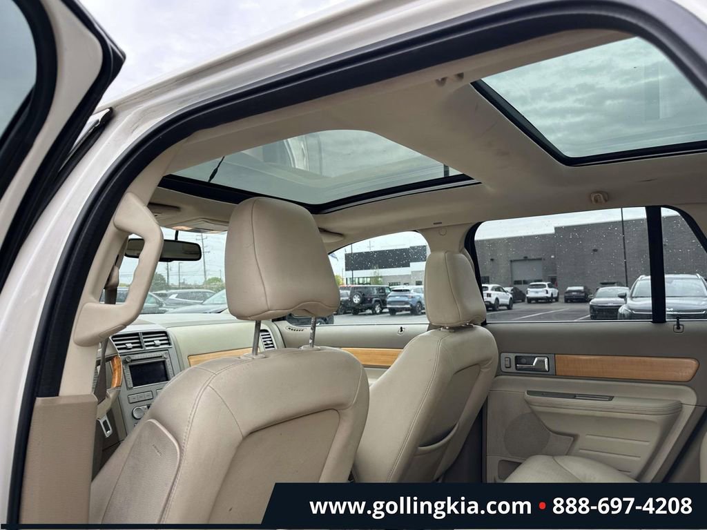 Used 2007 Lincoln MKX AWD image 14