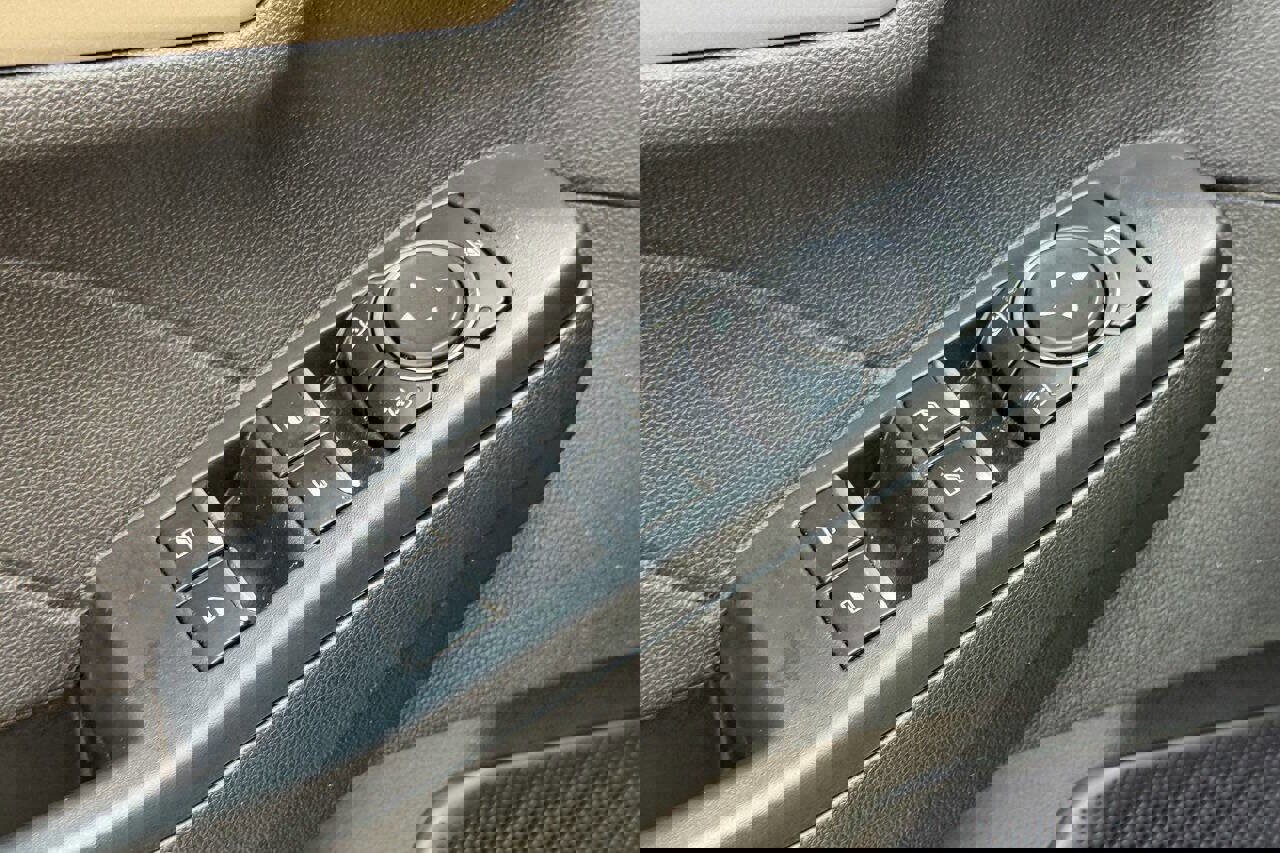 Used 2022 Ford Escape SE w/ Convenience Package AWD/4WD image 24