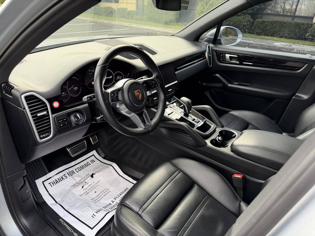 Used 2019 Porsche Cayenne S w/ Premium Package AWD/4WD image 13