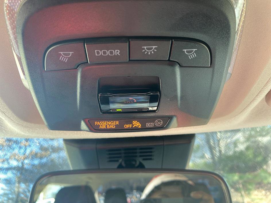 Certified 2025 Toyota Corolla LE image 22