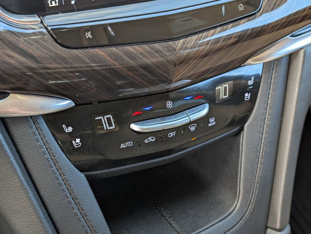 Certified 2024 Cadillac XT6 Sport w/ Platinum Package AWD/4WD image 29