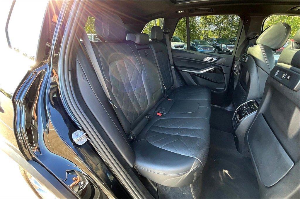 Used 2023 BMW X5 xDrive40i image 27