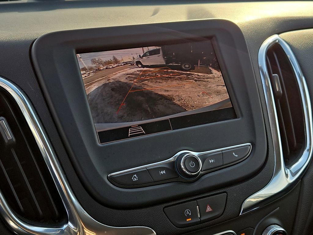 Used 2023 Chevrolet Equinox LT image 24