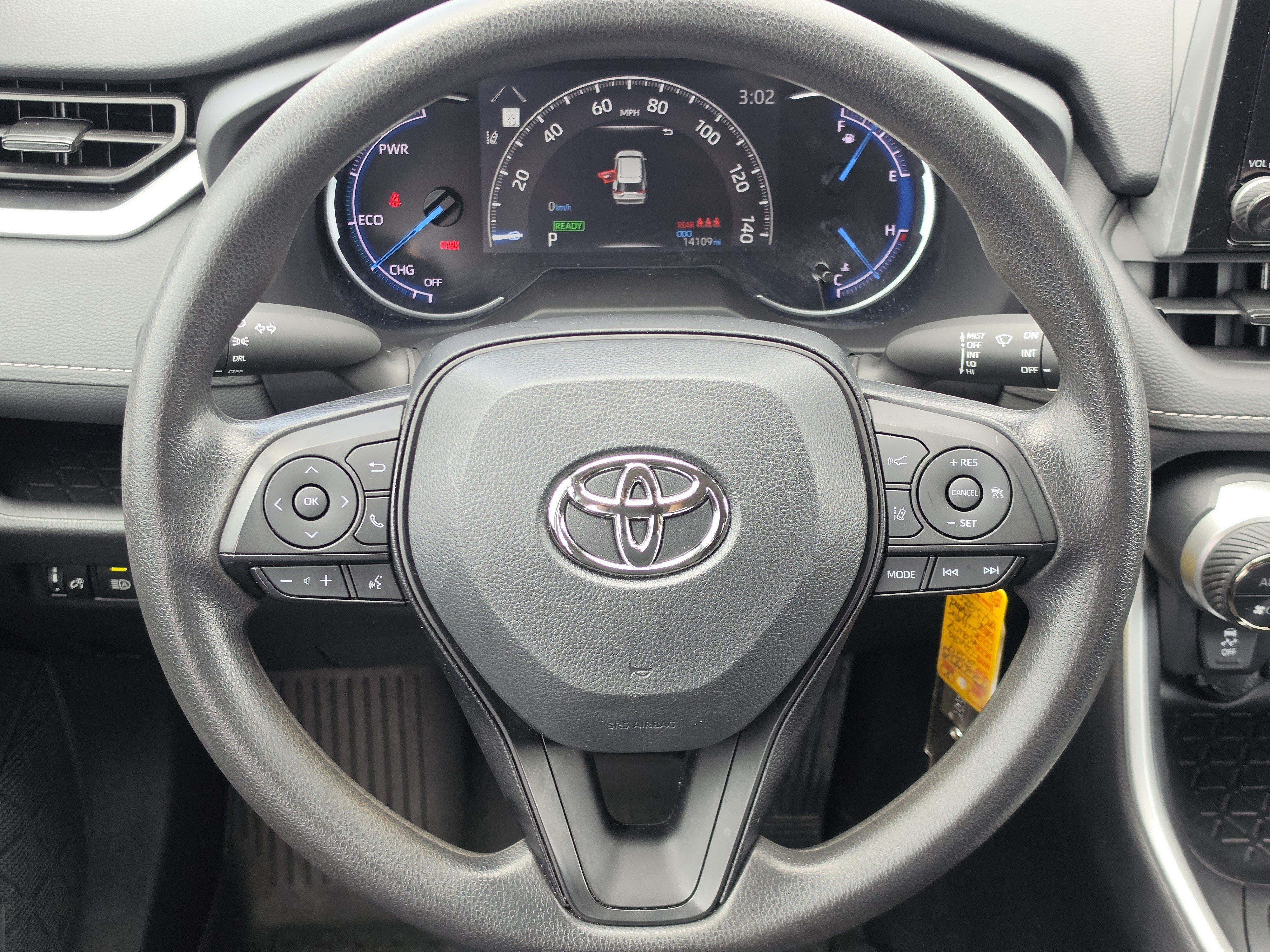 Certified 2024 Toyota RAV4 LE AWD/4WD image 16