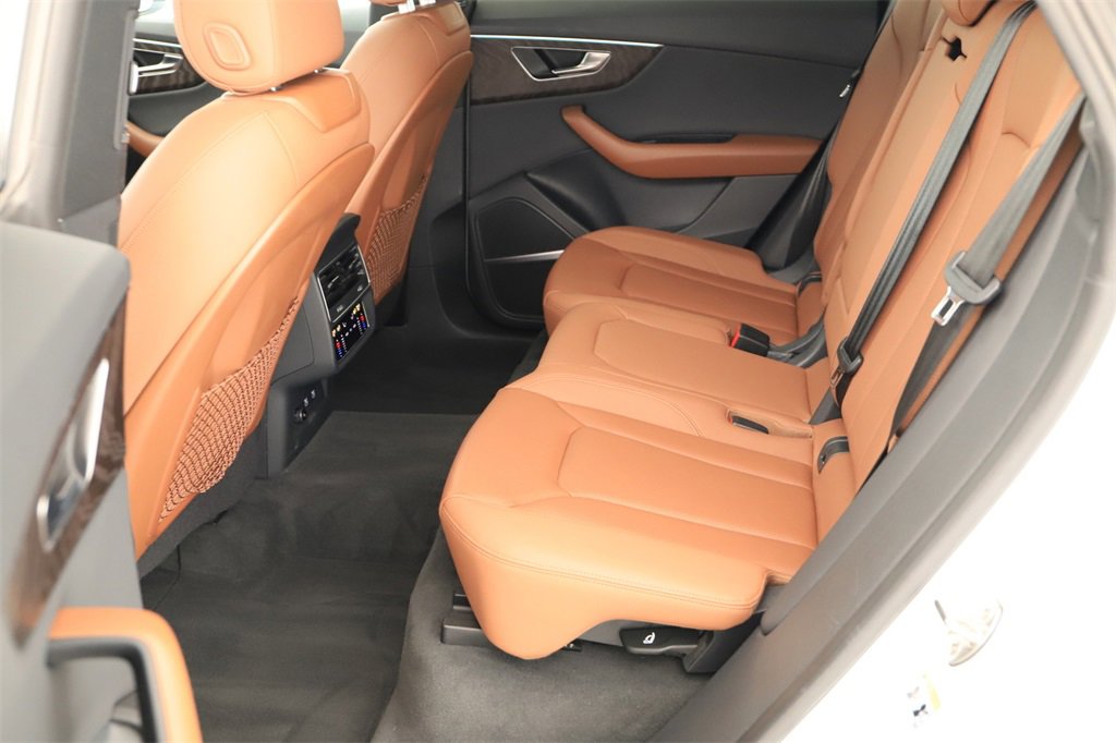 Used 2021 Audi Q8 Premium Plus image 28