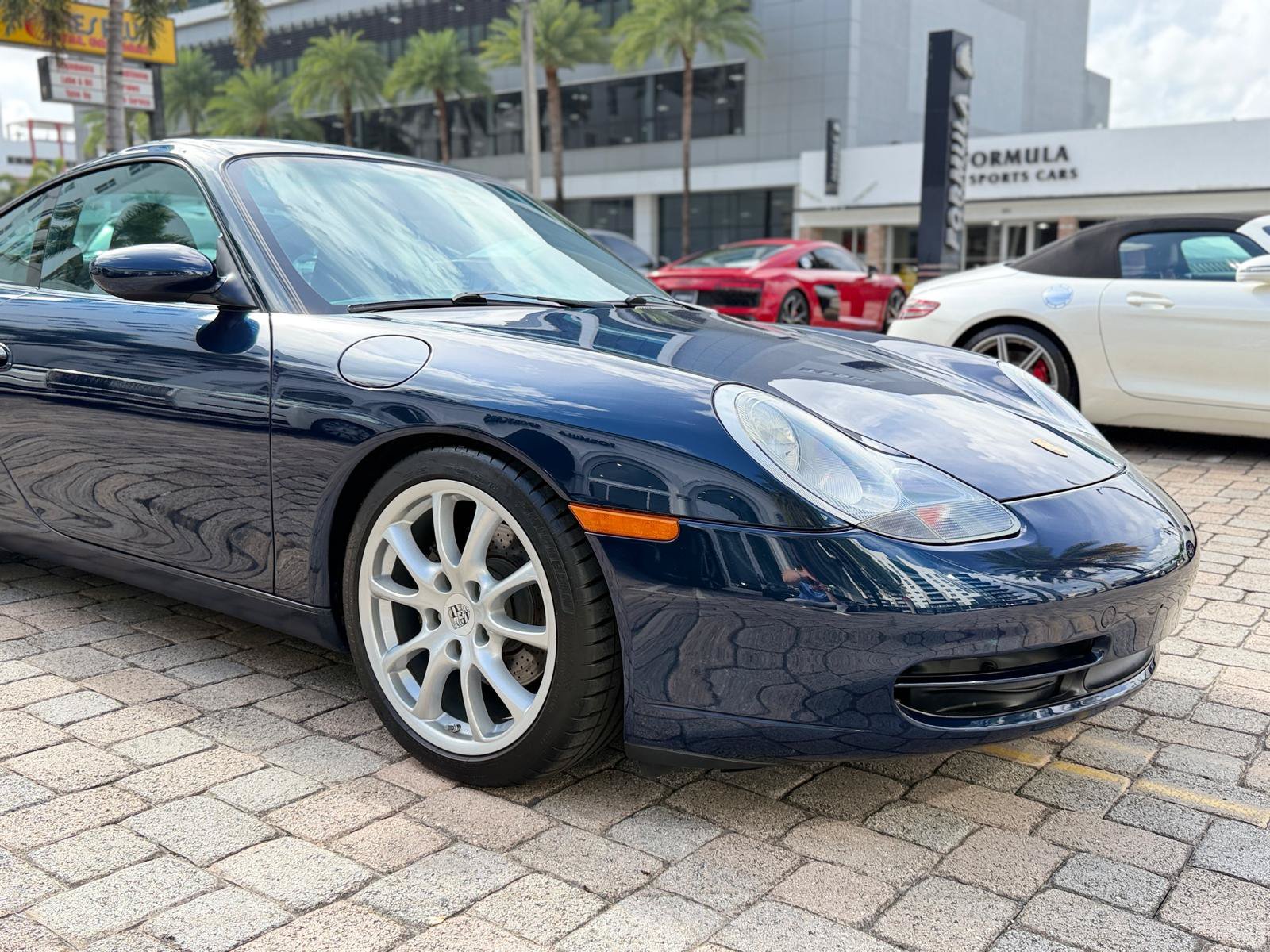 Used 2000 Porsche 911 Carrera RWD image 8