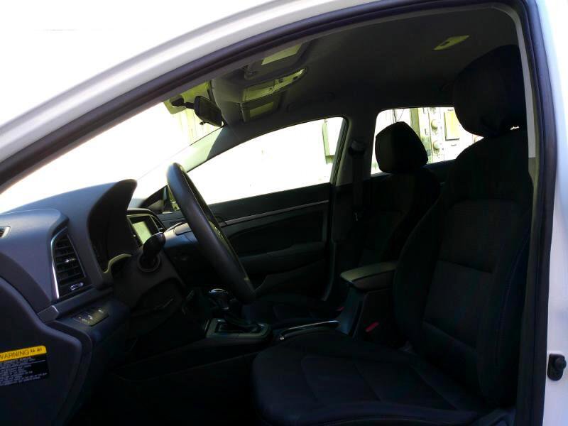 Used 2018 Hyundai Elantra SEL image 12