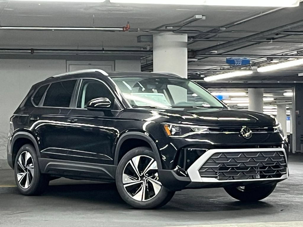 New 2026 Volkswagen Taos SE AWD/4WD video 2