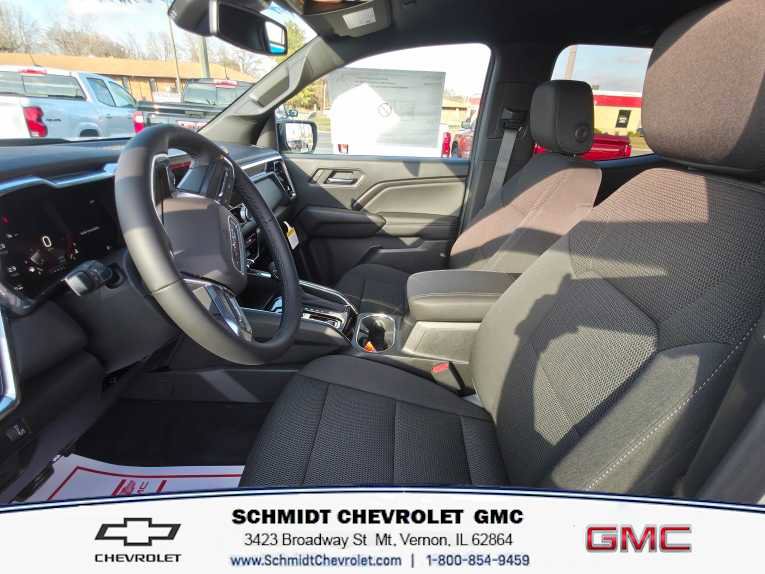 New 2026 GMC Canyon Elevation w/ Convenience Package image 12