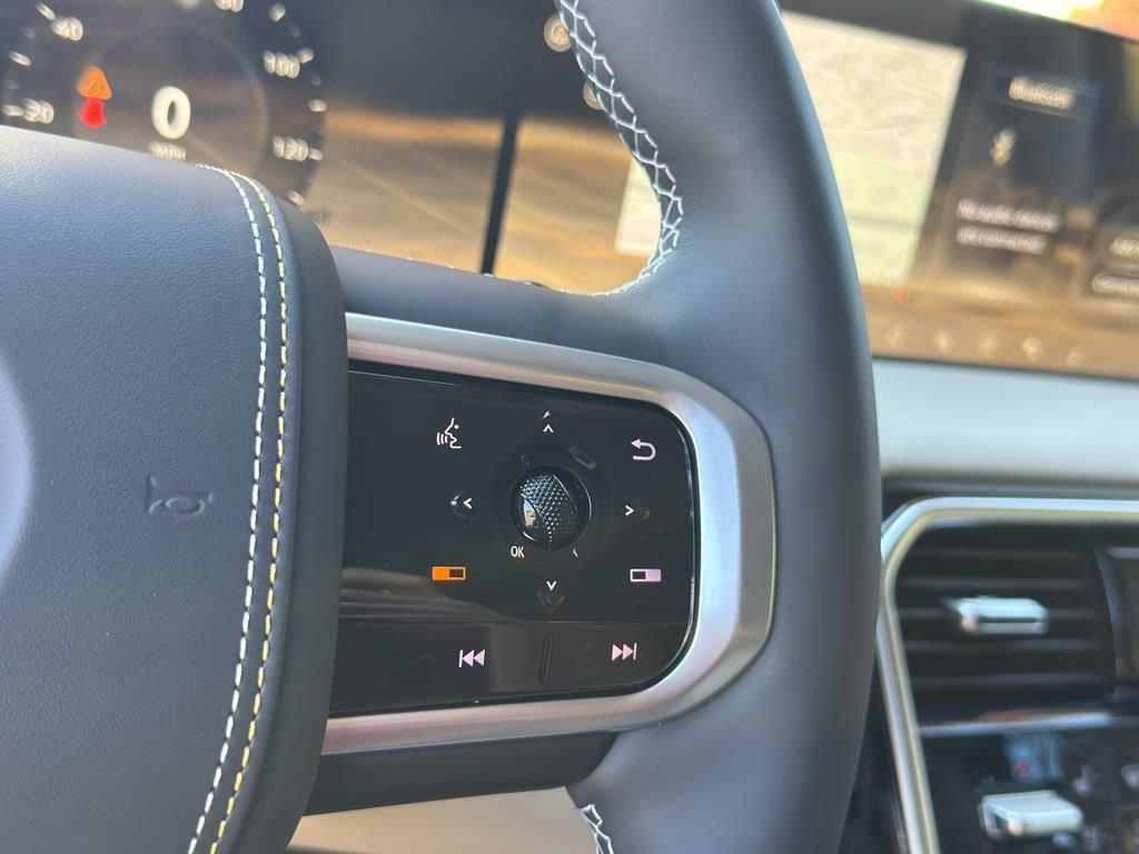 New 2026 Nissan Armada Platinum Reserve image 23