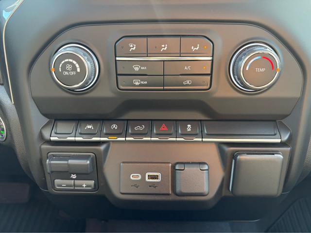 Used 2023 Chevrolet Silverado 1500 Custom AWD/4WD image 26