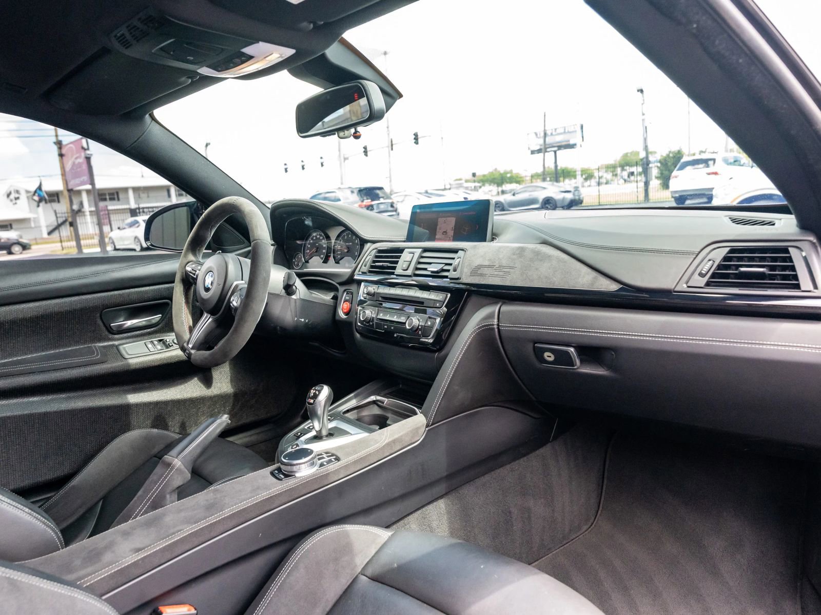 Used 2019 BMW M4 CS image 36