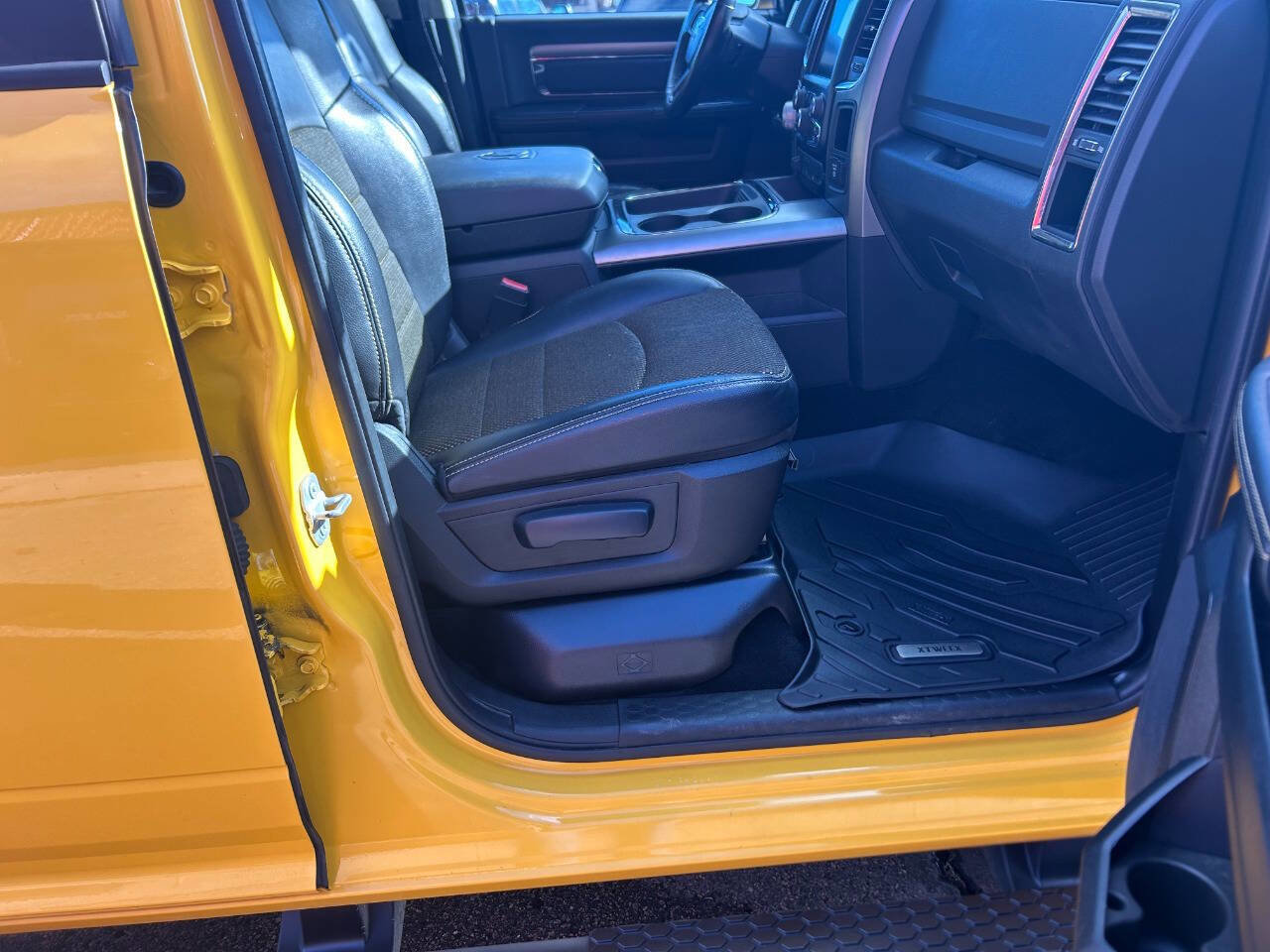 Used 2016 RAM 1500 Sport w/ Stinger Yellow Sport Package AWD/4WD image 25