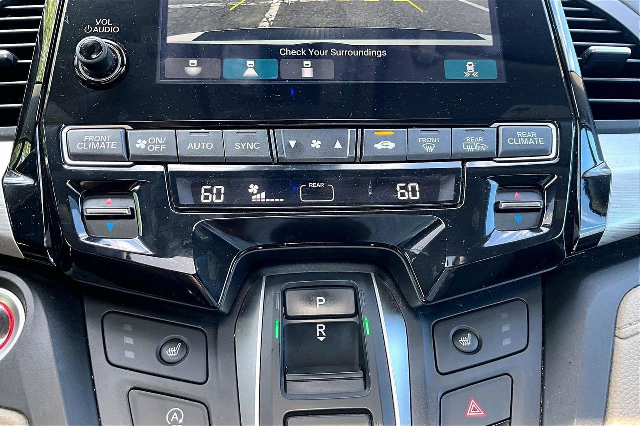Used 2023 Honda Odyssey EX-L image 18