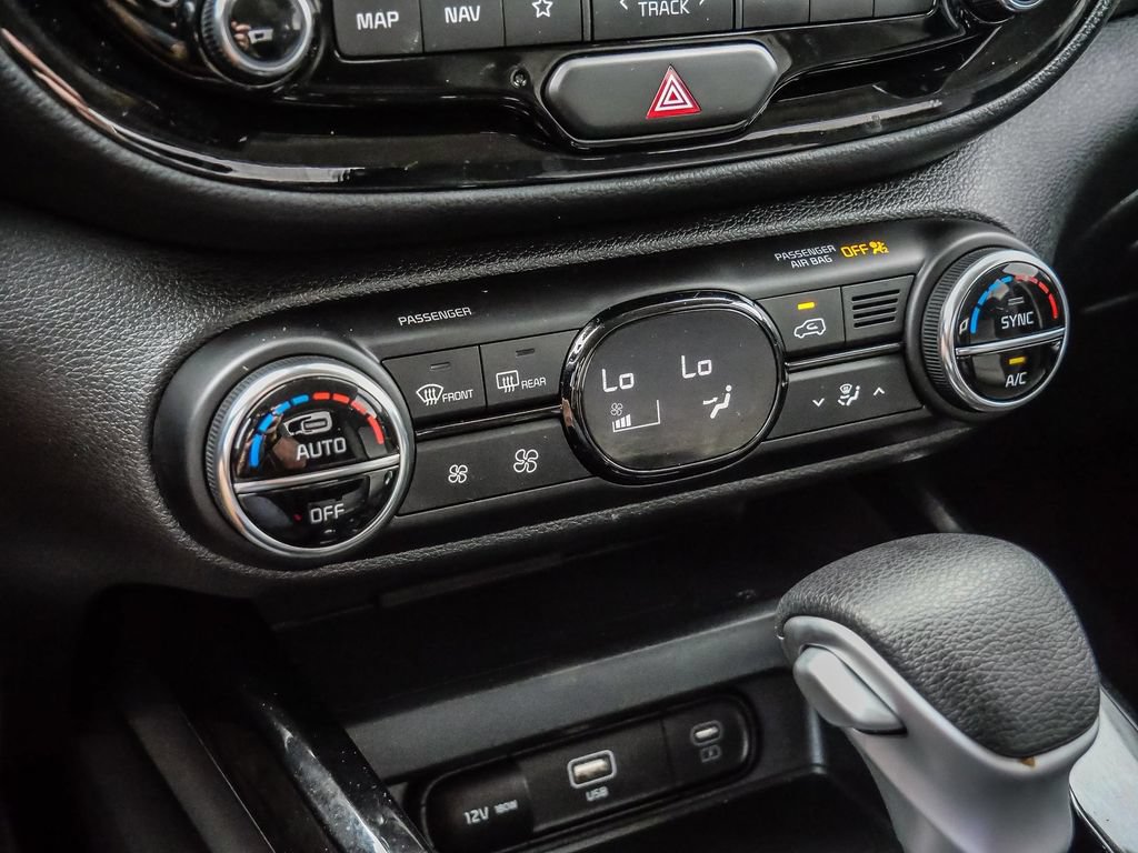 Used 2025 Kia Soul S FWD image 32