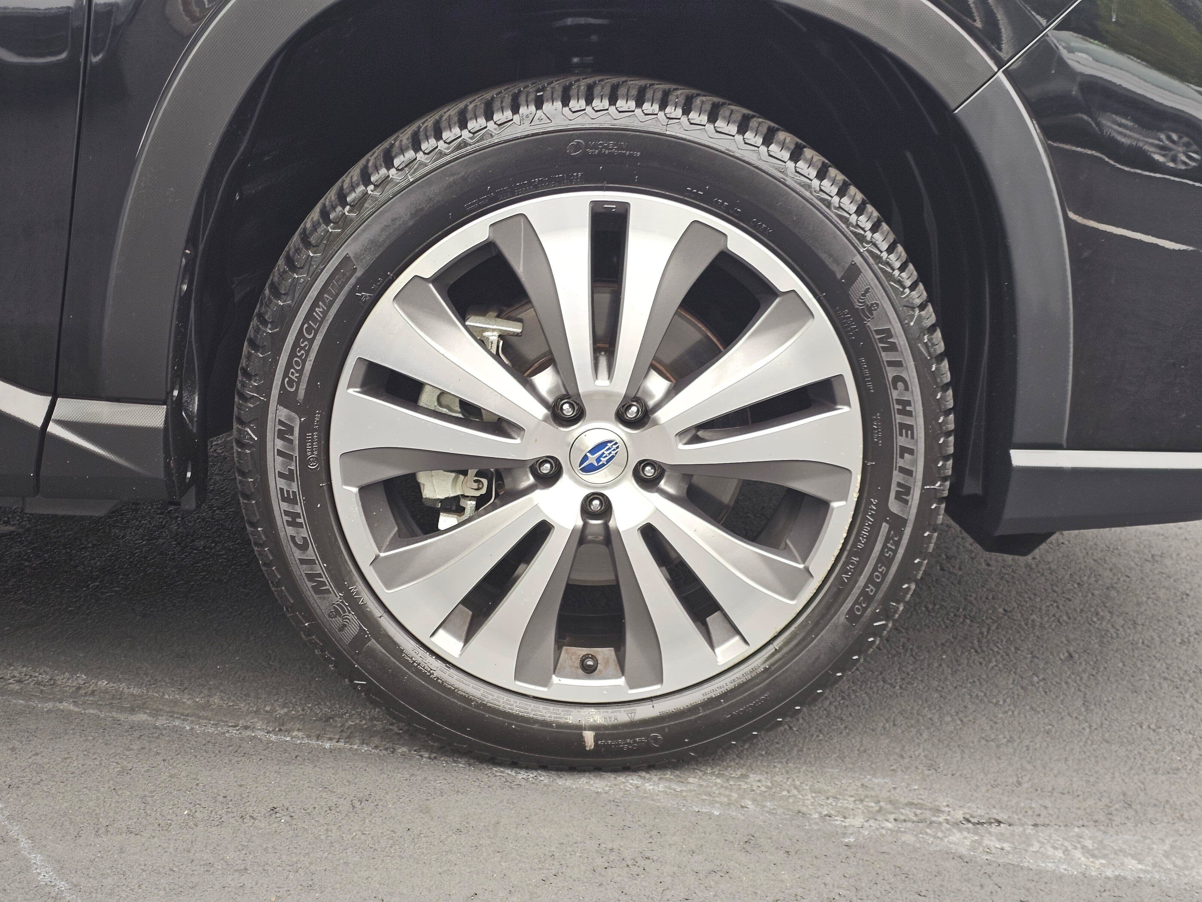 Used 2019 Subaru Ascent Limited w/ Popular Package #3 AWD/4WD image 9