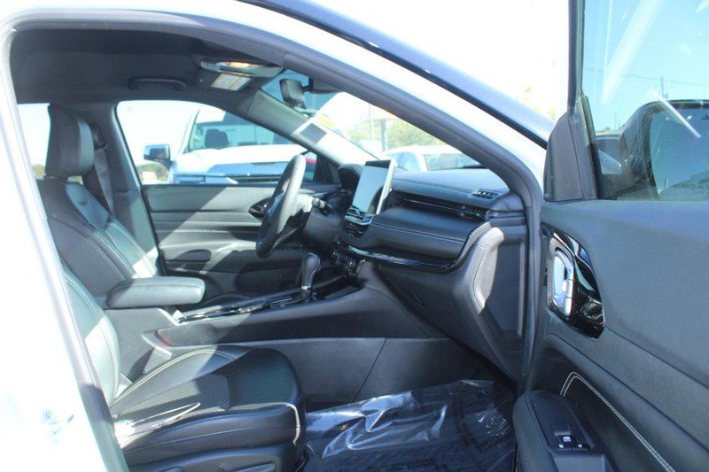 Used 2023 Jeep Compass Latitude image 12