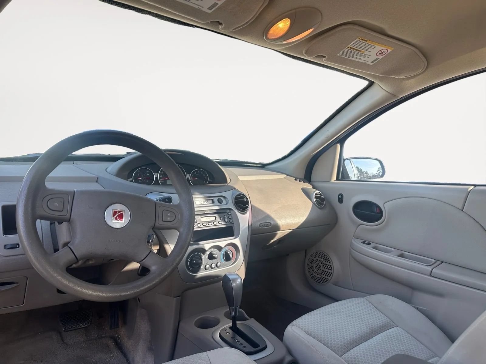 Used 2005 Saturn ION Level 2 w/ Power Pkg FWD image 11