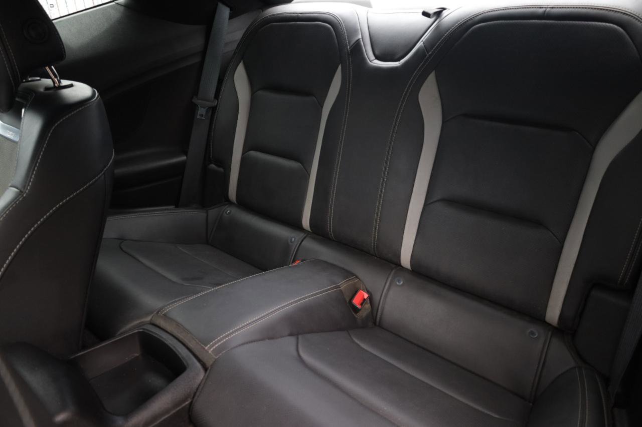 Used 2019 Chevrolet Camaro SS RWD image 22