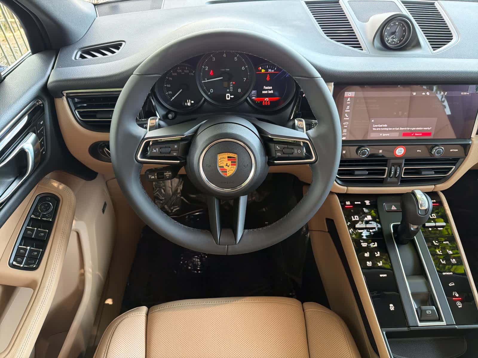 New 2026 Porsche Macan AWD/4WD image 15