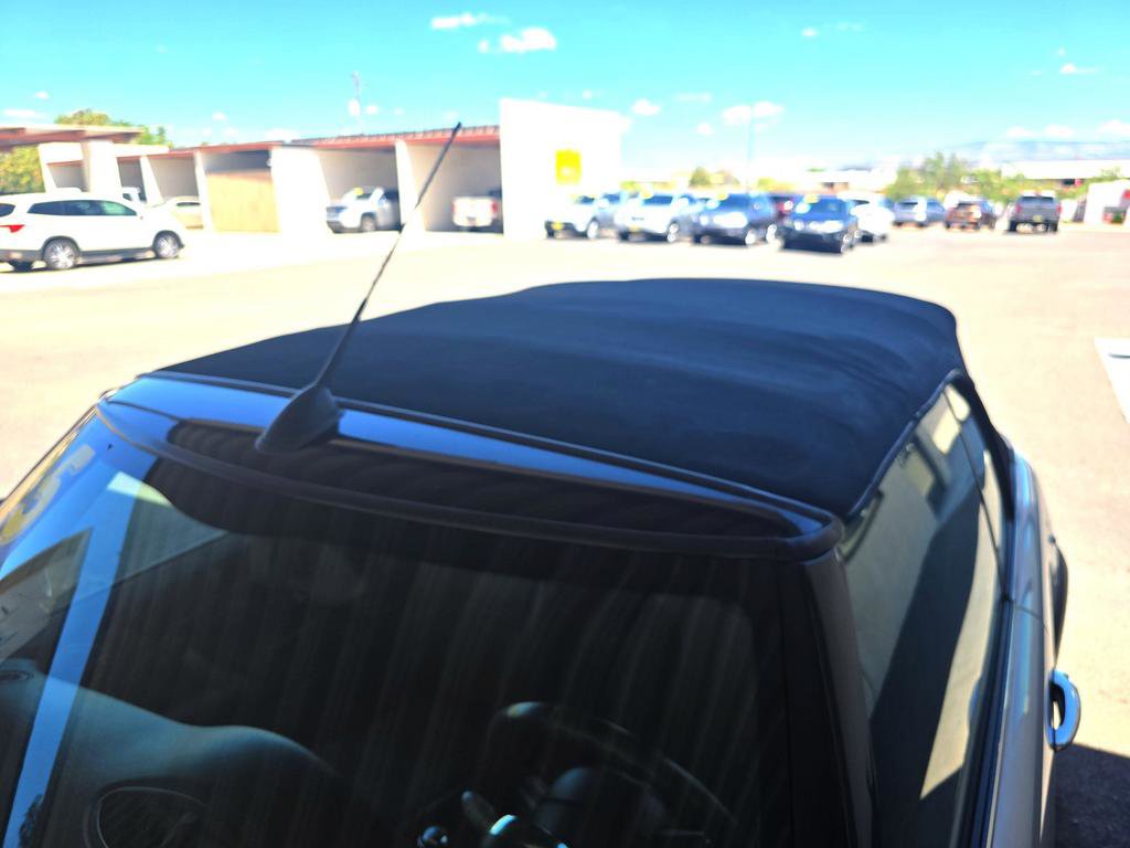 Used 2005 MINI Cooper S image 12