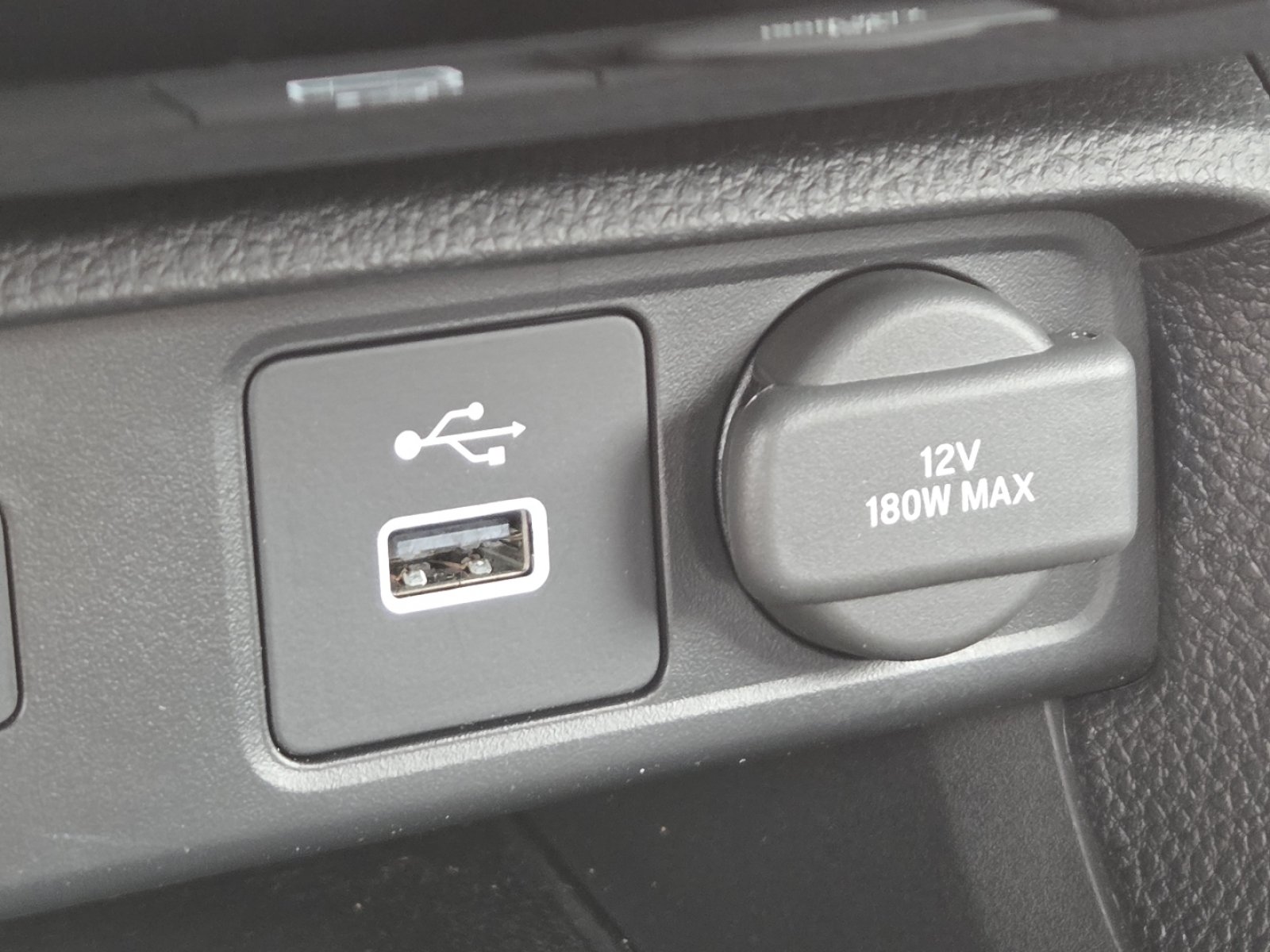 Used 2023 Honda Civic Sport image 6