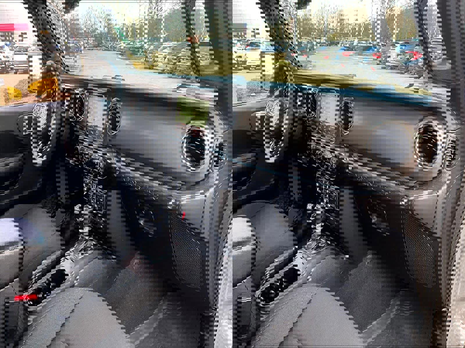 Used 2023 Jeep Wrangler Unlimited w/ Cold Weather Group image 14