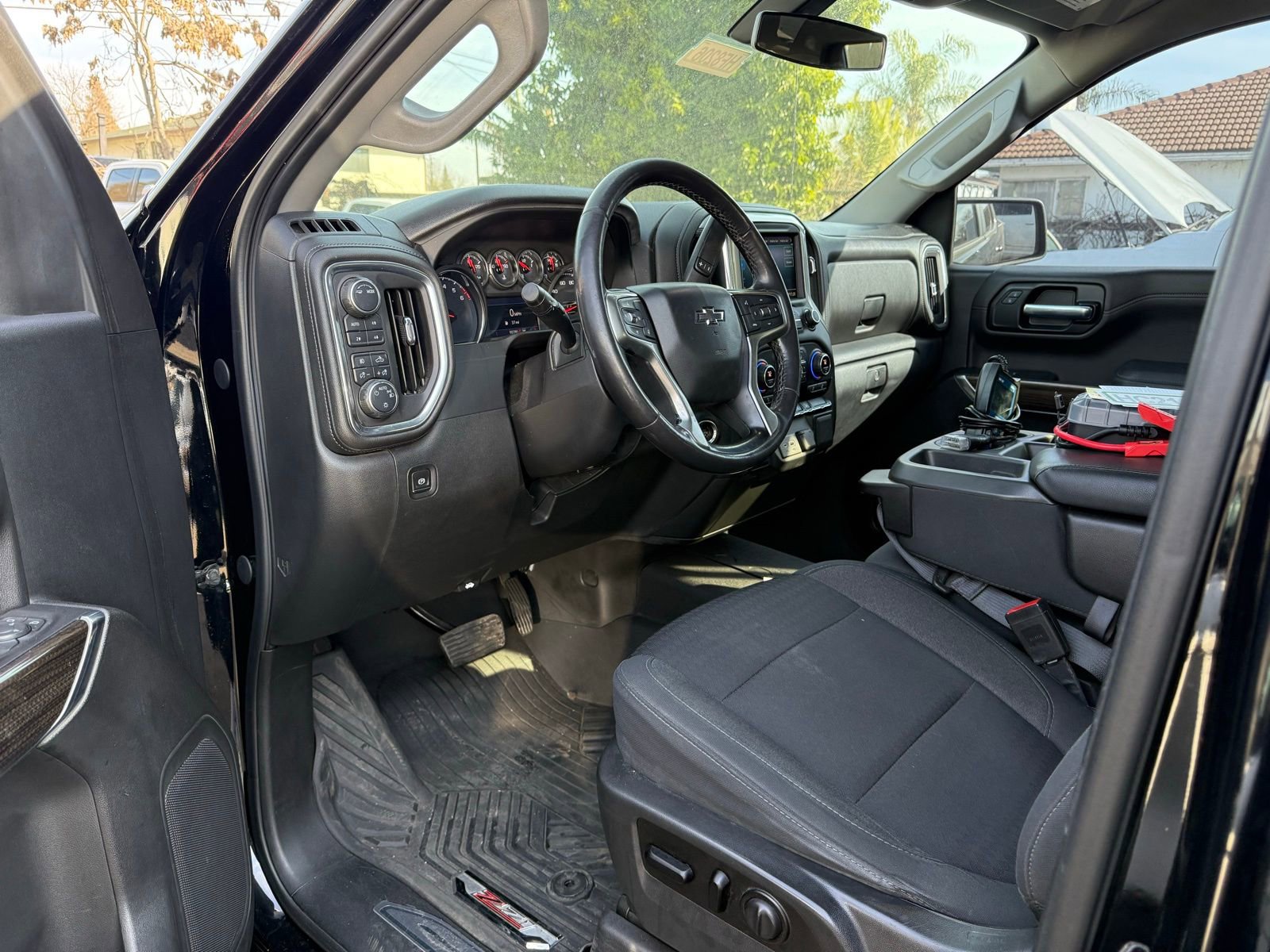 Used 2020 Chevrolet Silverado 1500 LT Trail Boss w/ Convenience Package image 5