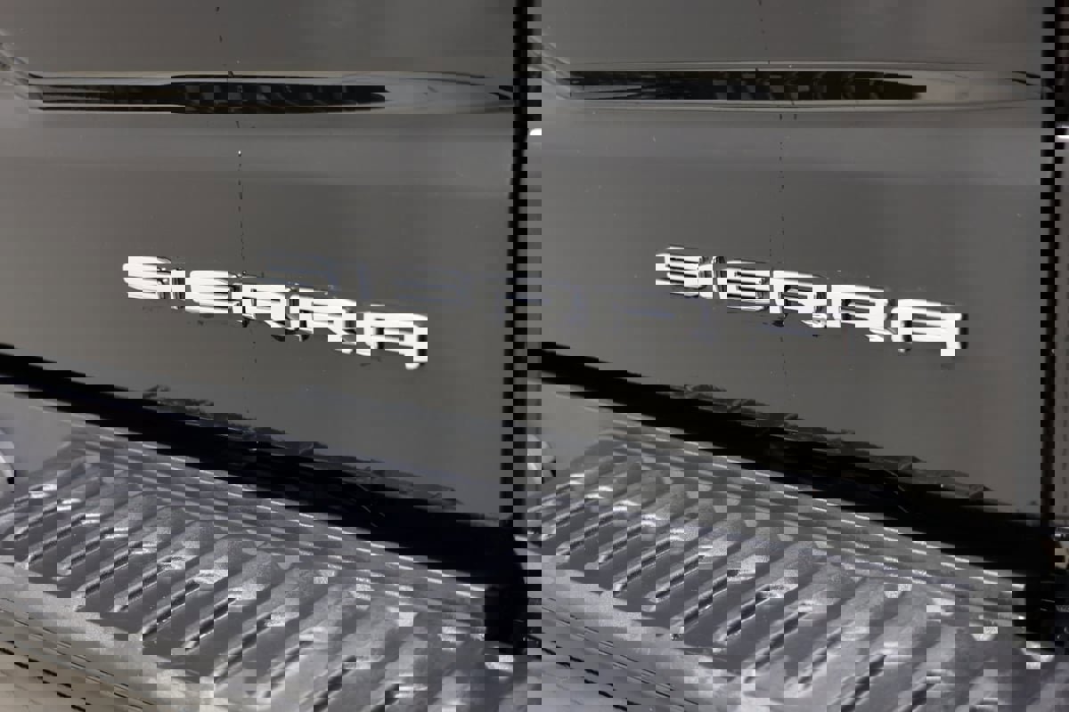 Used 2024 GMC Sierra 1500 Denali Ultimate image 48