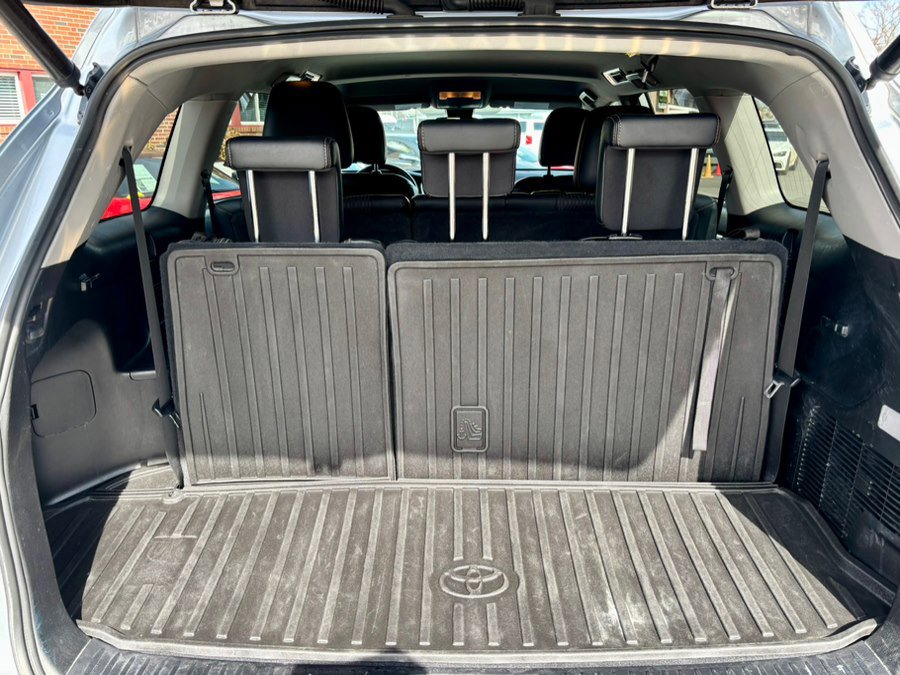 Used 2018 Toyota Highlander Plus image 32