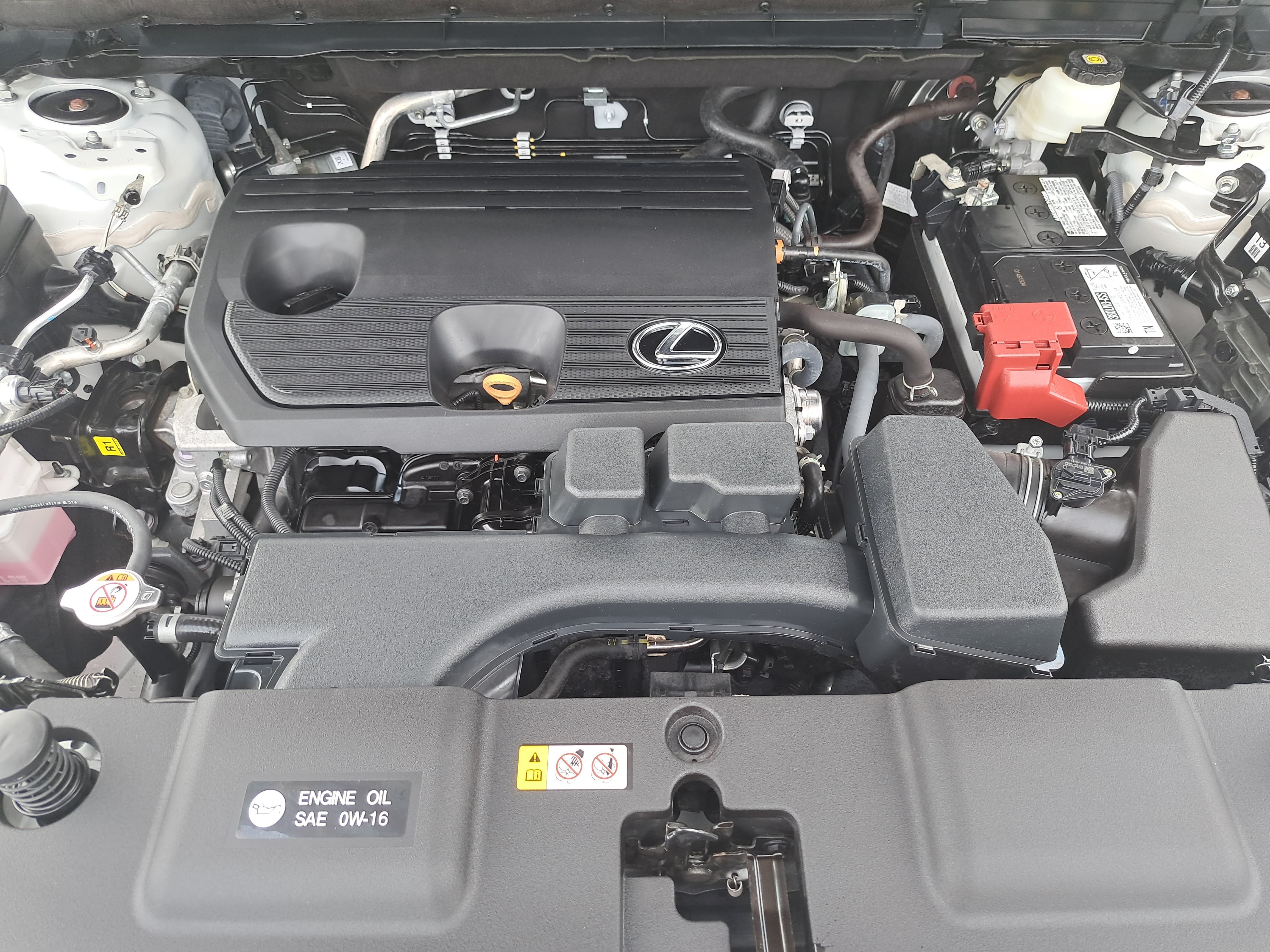 Used 2024 Lexus NX 250 FWD w/ Towing Package (2000 Lbs) image 32