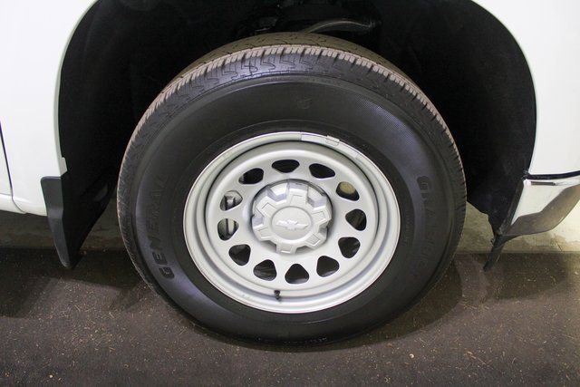 Used 2024 Chevrolet Silverado 1500 W/T w/ WT Value Package image 19