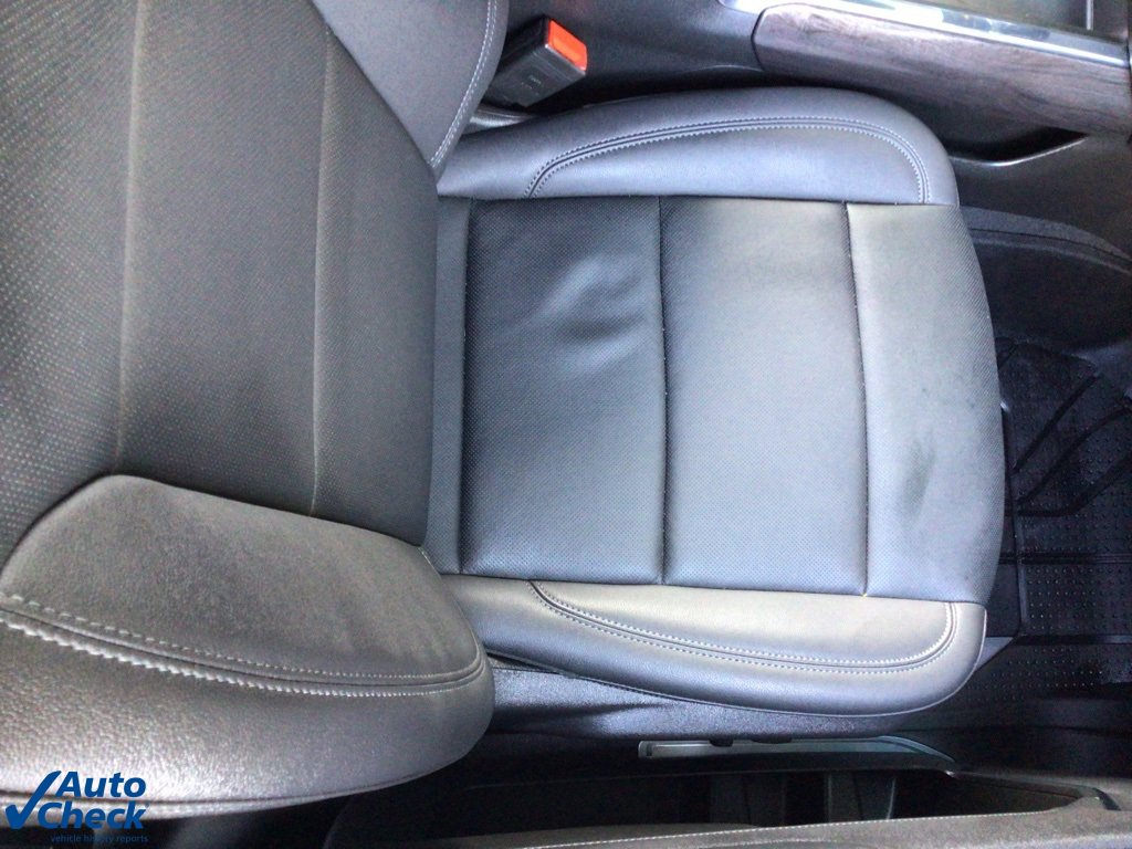 Used 2025 Chevrolet Silverado 2500 LTZ w/ LTZ Convenience Package image 15