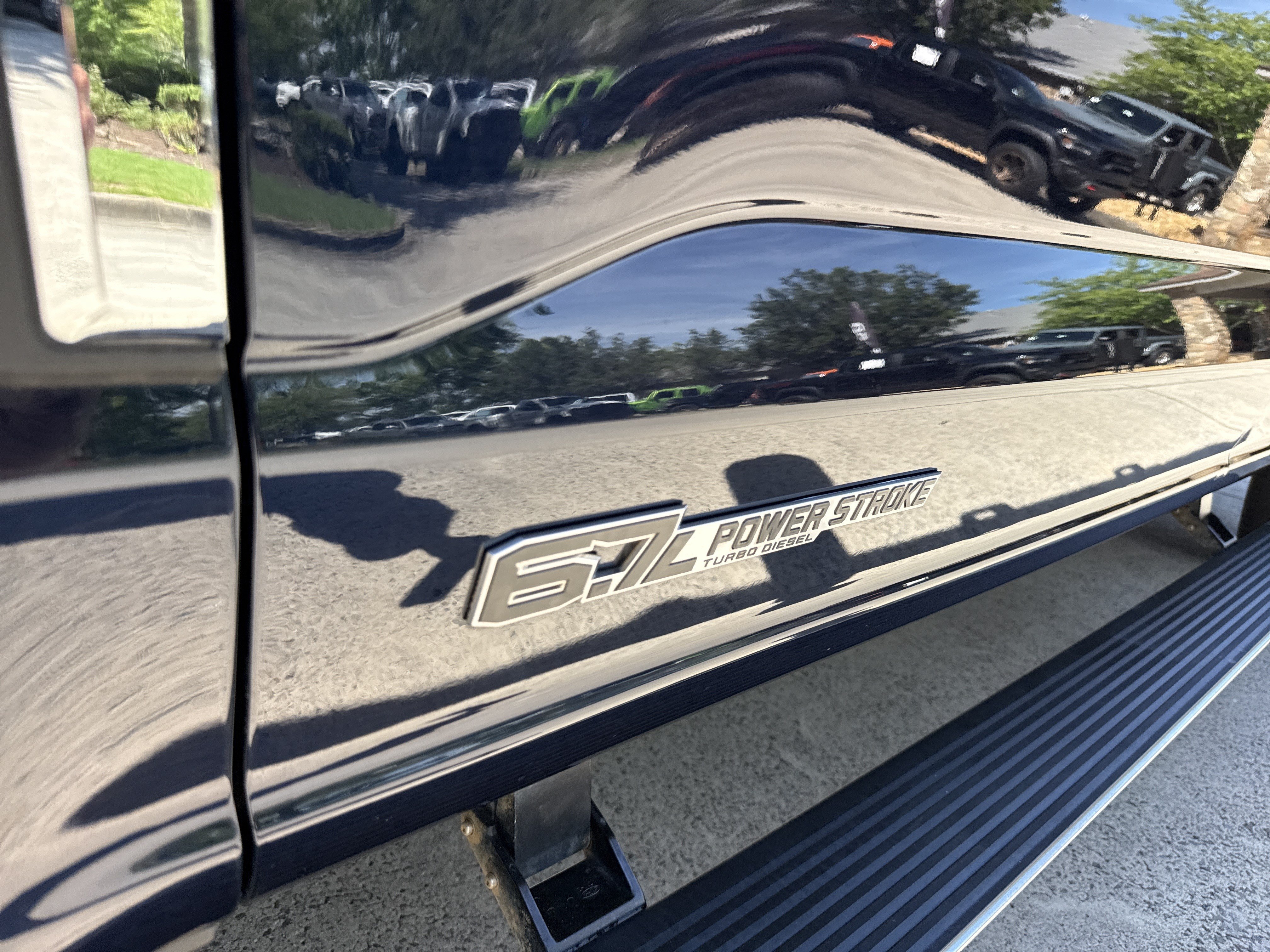 Used 2025 Ford F250 Lariat w/ Lariat Ultimate Package AWD/4WD image 13