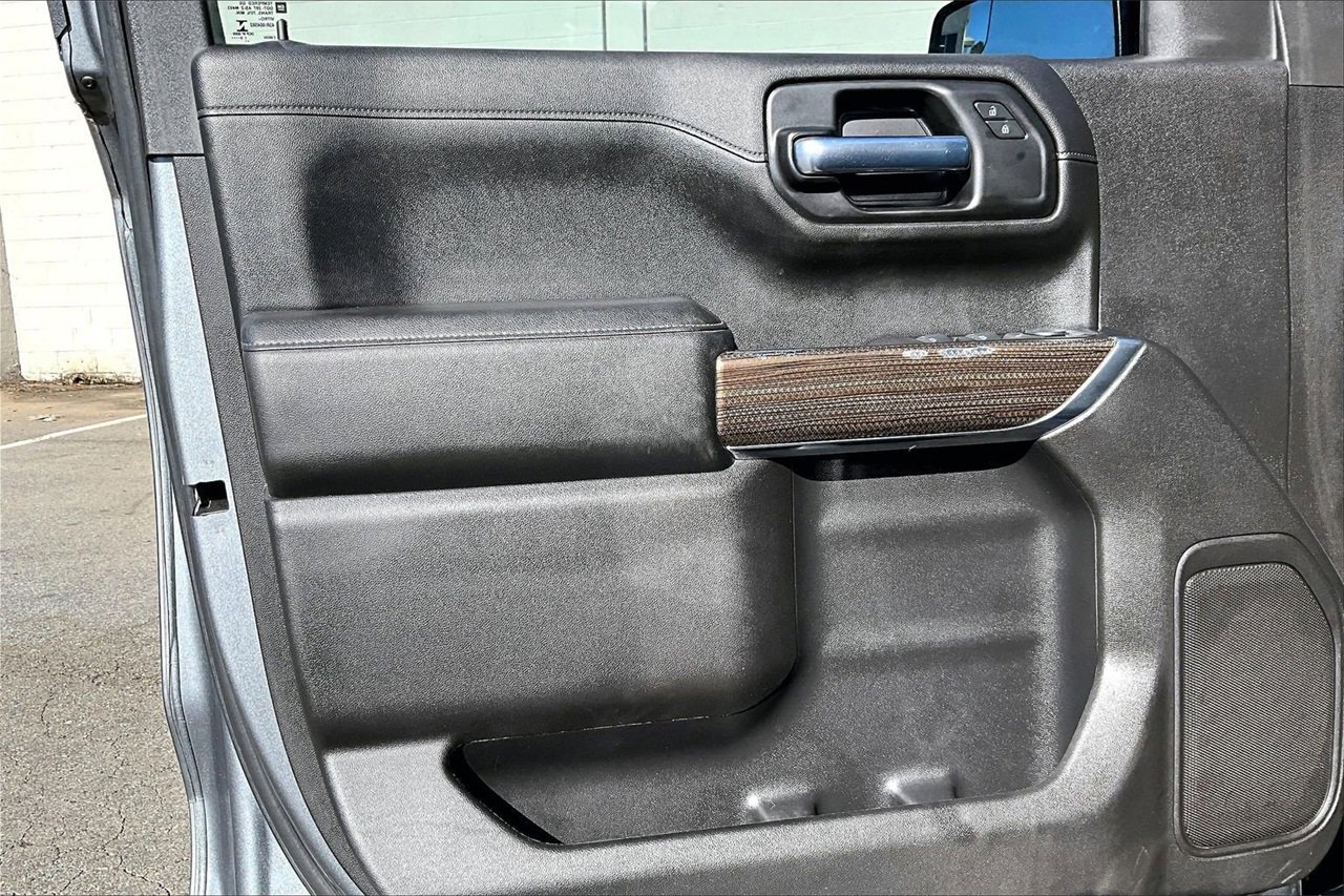 Used 2020 Chevrolet Silverado 1500 LT w/ All-Star Edition image 23