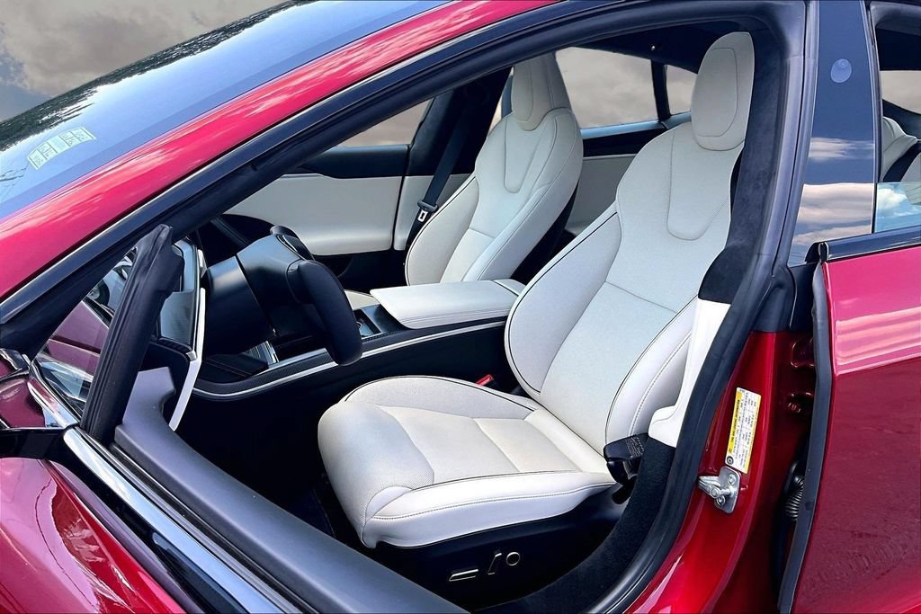 Used 2023 Tesla Model S Plaid AWD/4WD image 21