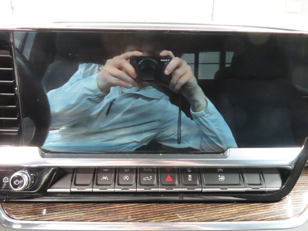 Used 2023 GMC Sierra 1500 SLE w/ Preferred Package image 41