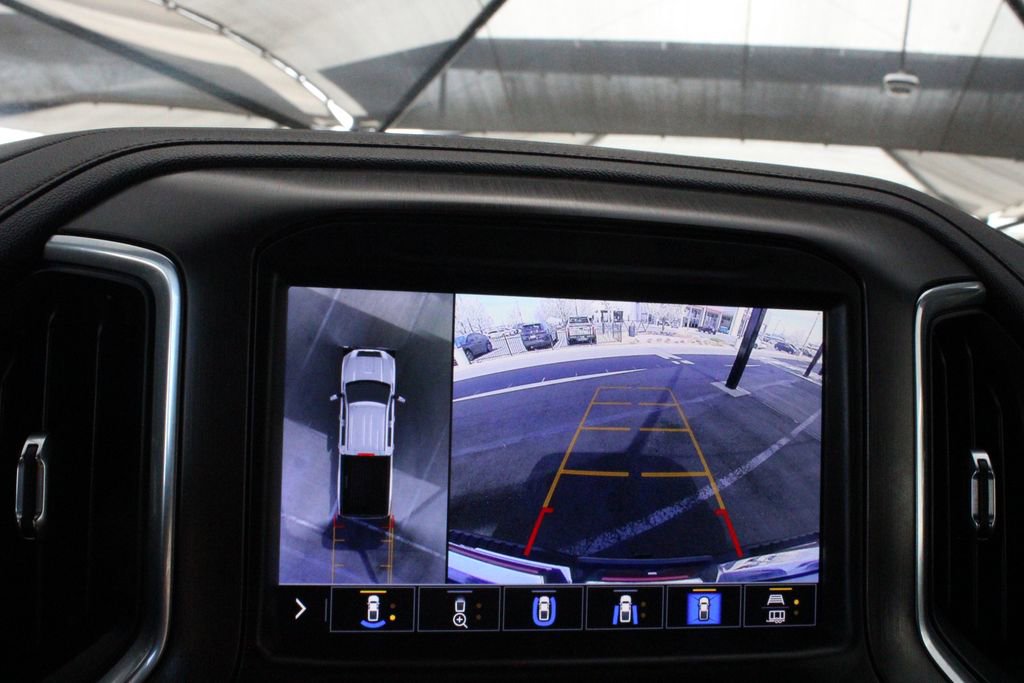 Used 2022 GMC Sierra 2500 AT4 w/ AT4 Premium Plus Package image 37